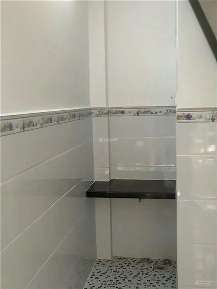Tôn đản  góc vĩnh khánh  quận 4  nhà đẹp 3 tầng btct  nở hậu  2pn  chỉ 1tỷ3