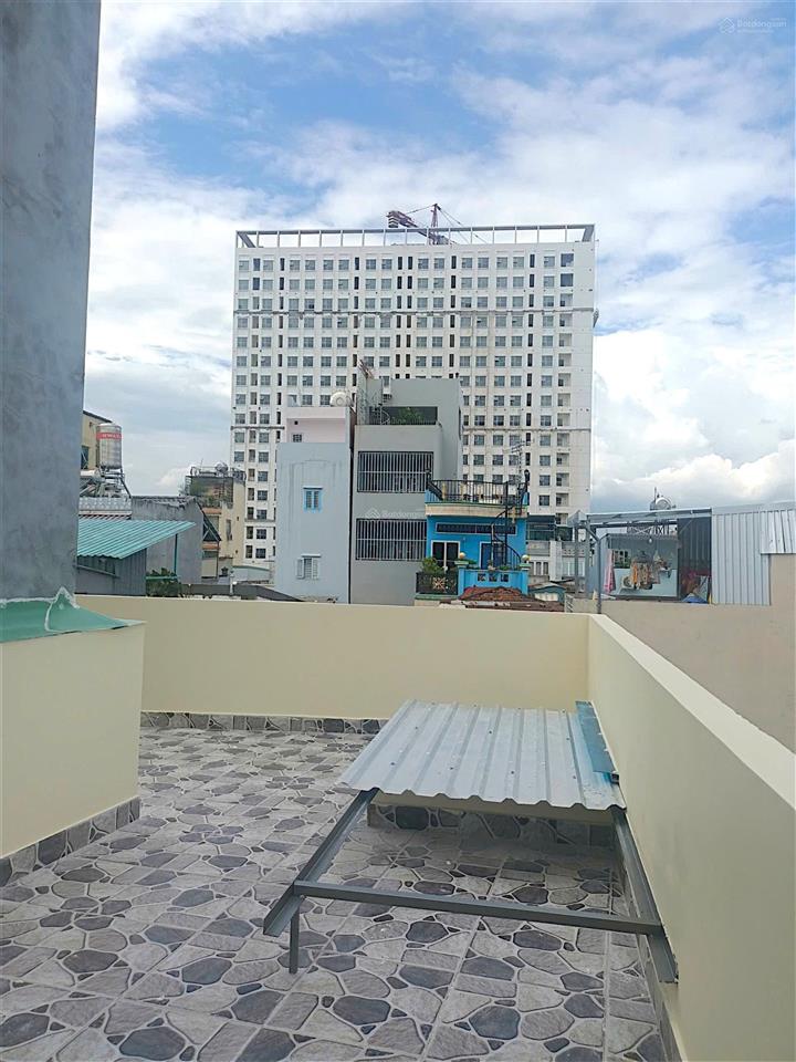 Đoàn văn bơ  quận 4  nhà đẹp 4 tầng btct  4pn  nở hậu l  chỉ 3tỷ05
