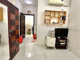 Sát mặt tiền đoàn văn bơ  hoàng diệu  quận 4  5 tầng btct  3pn  sân thượng  chỉ 5 tỷ 75