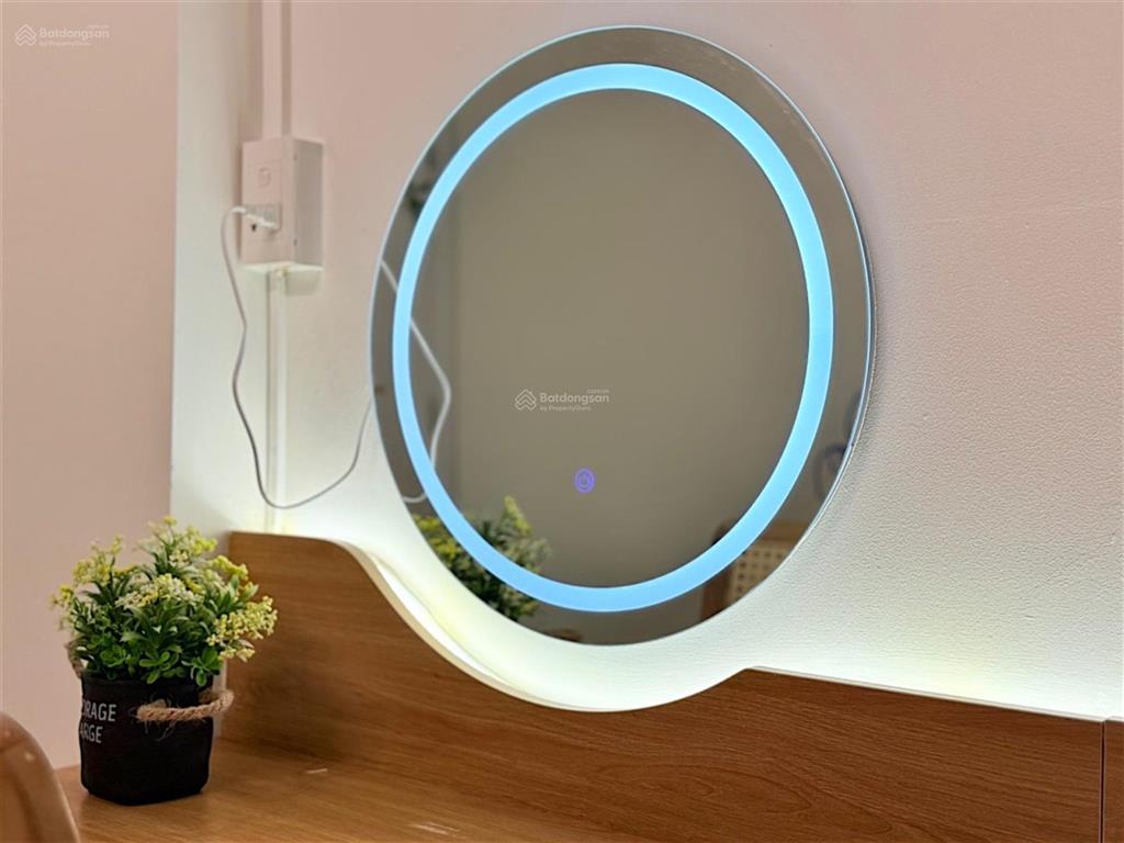 3 tháng 2  quận 10  2 mặt hẻm xe hơi  full nội thất  31m  2 tầng btct  chỉ 5tỷ9