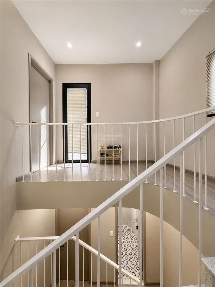 Võ văn tần quận 3  36m2  5 tầng  lô góc 2 mặt thoáng  full nội thất cao cấp  chỉ 7 tỷ9 tl