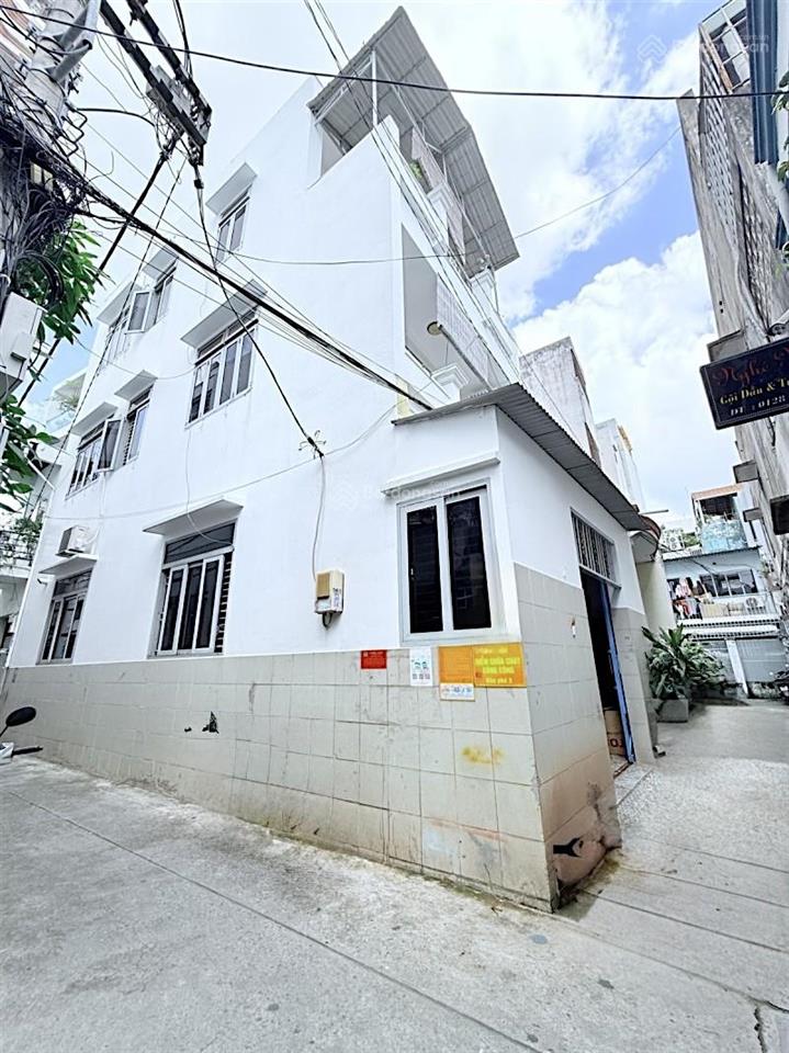 Trường chinh  góc đồng đen  khu bàu cát  61m  căn góc 3 tầng  hẻm xe hơi  chỉ 6tỷ15