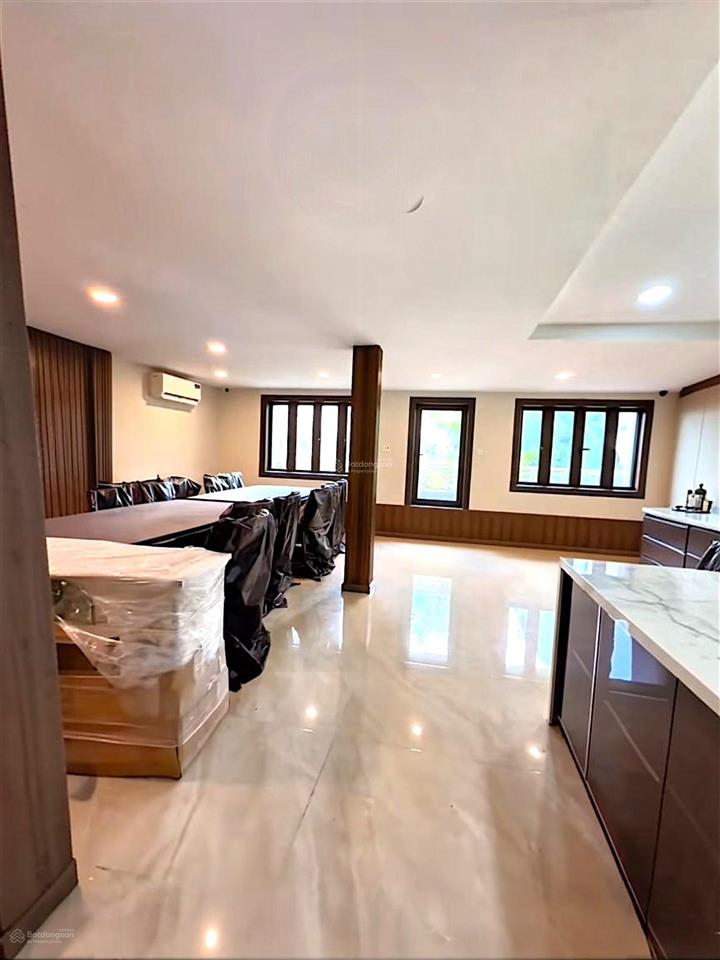 An bình q5 khu compound cao cấp 92m25 tầngthang máy ngang gần 8m bề thếsân cực rộng. chỉ 18t2
