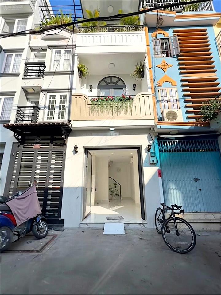 Cmt8 q10 gần cv lê thị riêng hẻm 8m xe tải thông nhà đẹp 3tầng ở kết hợp kinh doanh chỉ 6t5