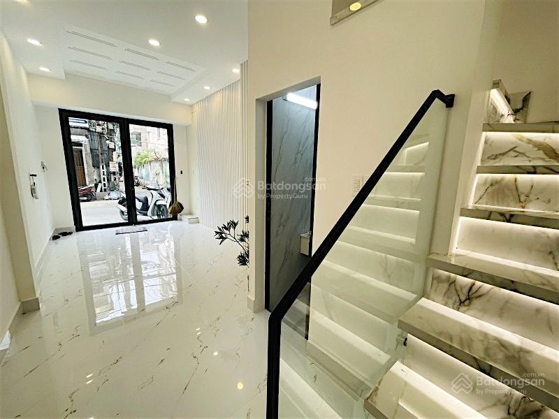 Cmt8 q10 gần cv lê thị riêng hẻm 8m xe tải thông nhà đẹp 3tầng ở kết hợp kinh doanh chỉ 6t5