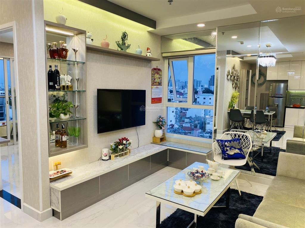 Bán căn hộ d'lusso, nguyễn thị định, 79m2, 2pn, căn góc, giá 6,5 tỷ.  0933 722 *** kiểm