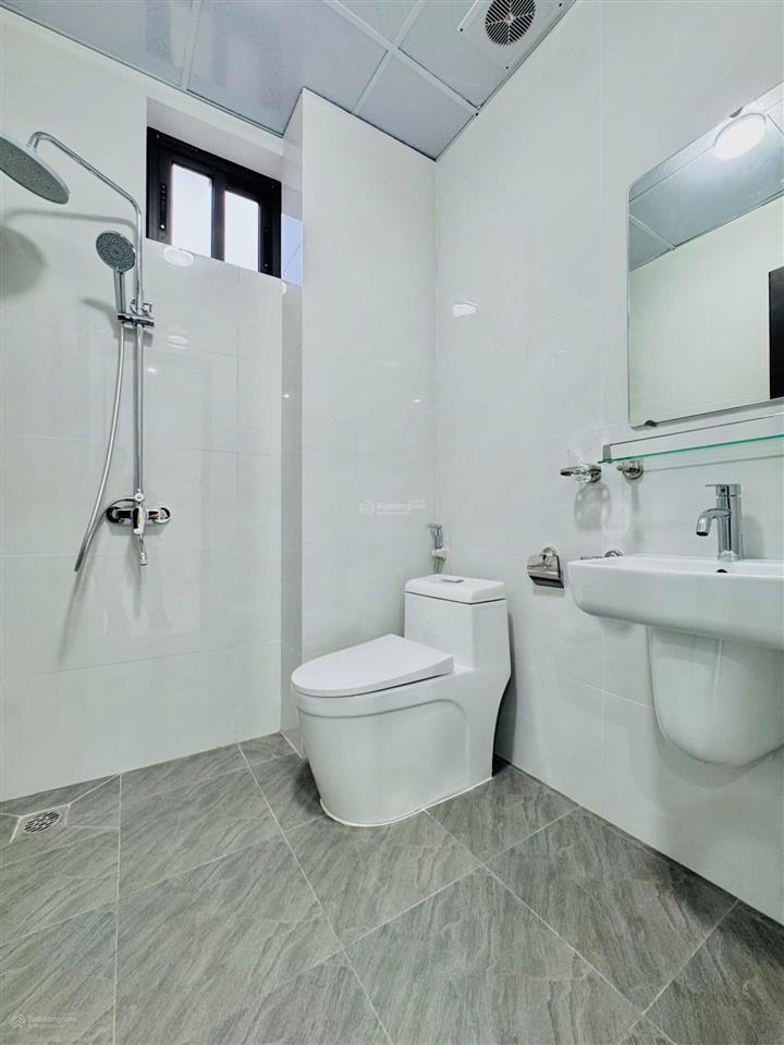 Khai trương ccmn cao cấp full đồ az 100m ra đường lớn ngay tô ngọc vân  âu cơ bãi đá sông hồng