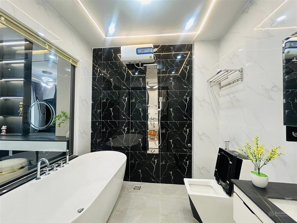 Bán nhà nguyễn văn trỗi, thanh xuân, 3 ô tô tránh,ô tô đỗ bạt ngàn, 85m 4t, gần đh y, ở, kd làm vp.