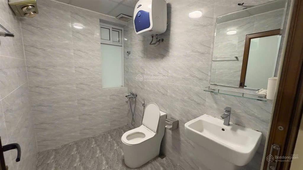 Cho thuê chung cư định công, gần đh bách khóa, ktqd 135m2, 3 pn căn góc thoáng sáng, 14 triệu/tháng