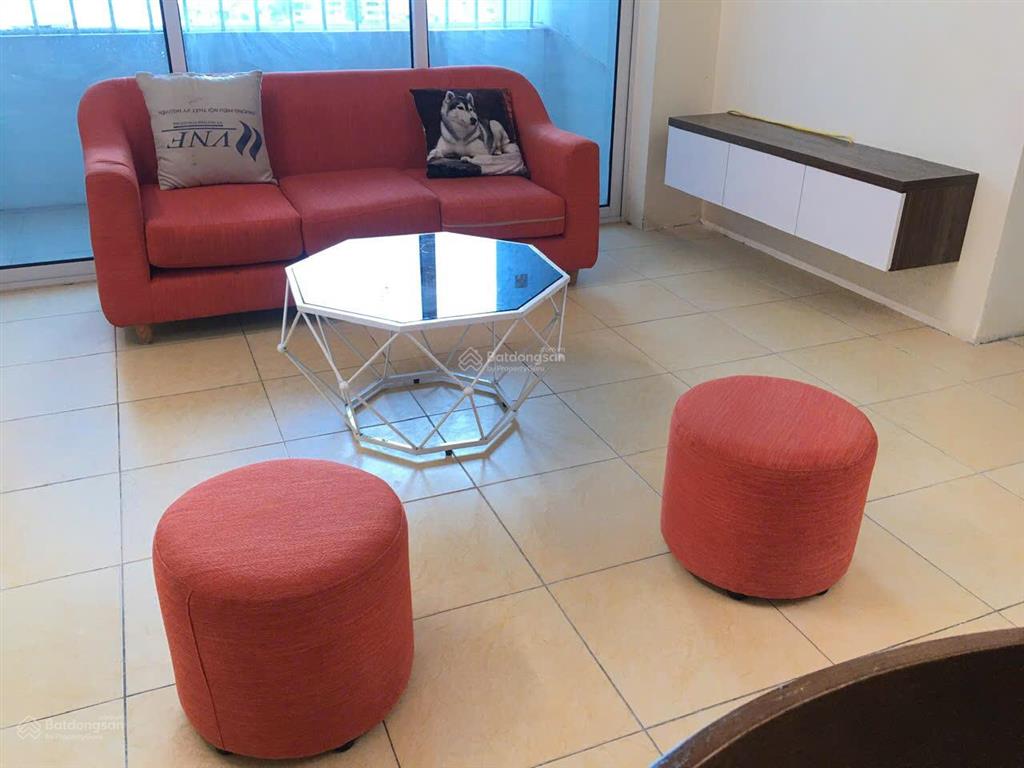 Cho thuê chung cư định công, gần đh bách khóa, ktqd 135m2, 3 pn căn góc thoáng sáng, 14 triệu/tháng