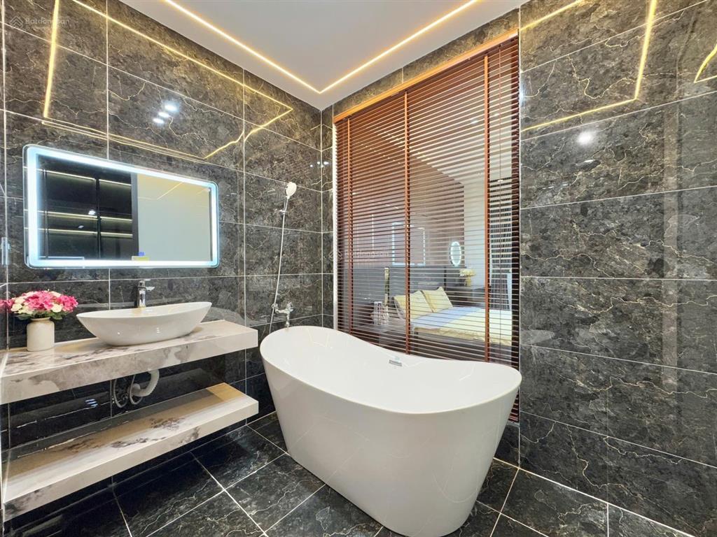 Bán nhà phố nguyễn an ninh,hbt, ngõ ô tô, lô góc sáng thoáng, 40m 5t gần đh ktqd, ở, làm vp, 9.2 tỷ