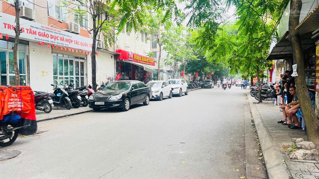 Bán nhà phố vọng, hbt, phân lô, vỉa hè ô tô tránh dừng đỗ, 109m 5t, gần đh ktqd, ở yên tĩnh, làm vp