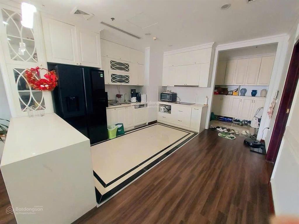 Cho thuê căn hộ r5 royalcity 113m2  3pn full nội thất mới 22 triệu/tháng