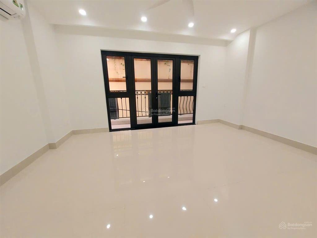 Cho thuê nhà lê trọng tấn, phương liệt. 65m2, 7t thang máy làm vp cty, phòng khám, spa, tt đào tạo