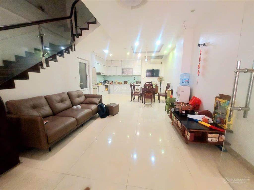 Cho thuê nhà khu liền kề 183 hoàng văn thái, thanh xuân. 75m2, 4t làm vp cty, ở kết hợp kinh doanh