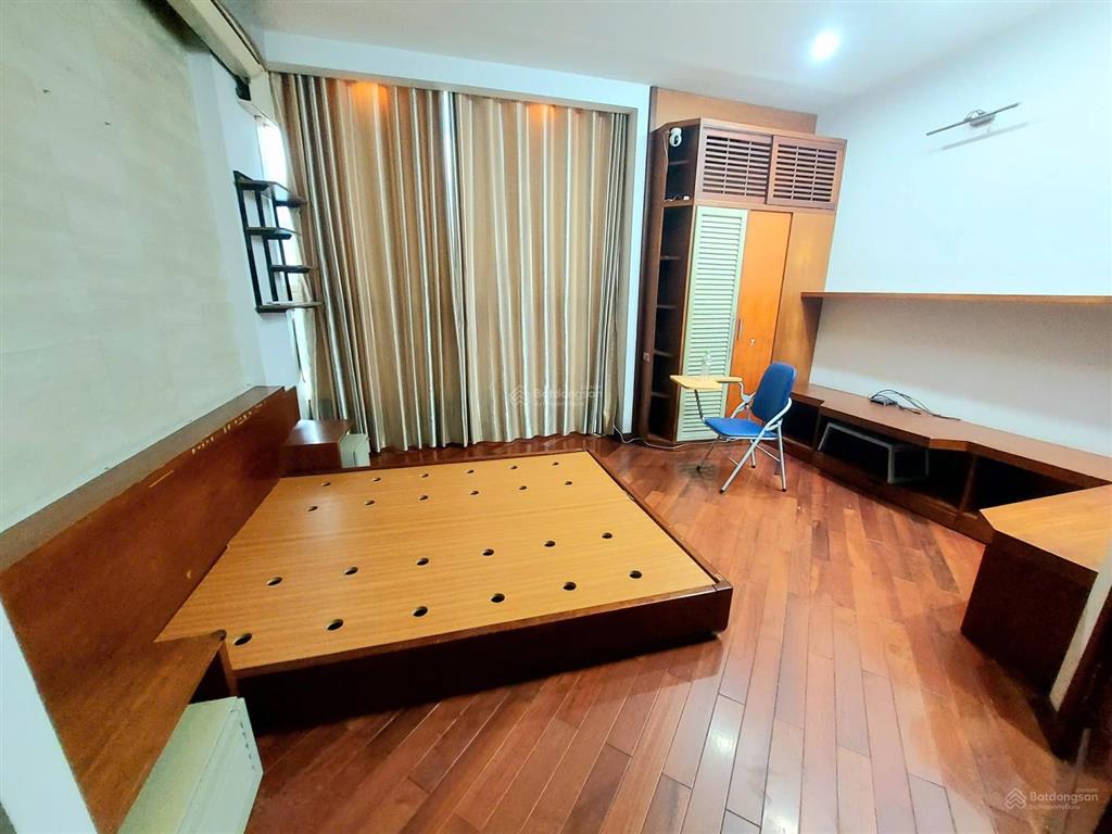 Cho thuê nhà lê trọng tấn, thanh xuân. 40m2, 5t làm vp, spa, nha khoa, salon tóc, thời trang...
