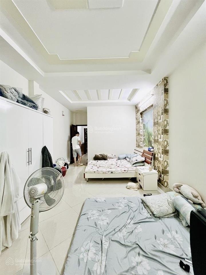 Chỉ 7,x tỷ 79m2 4 tầng hẻm ô tô trung tâm gò vấp