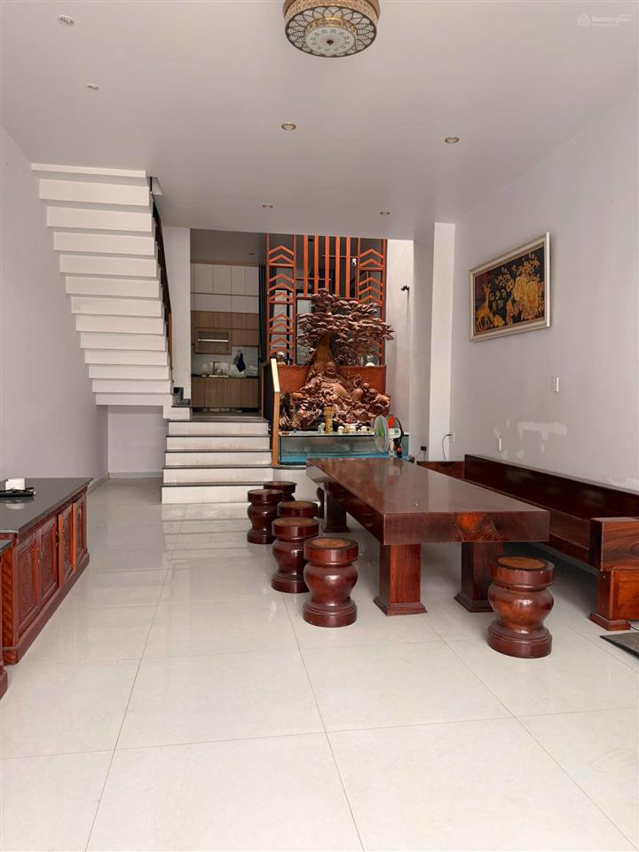 Cho thuê nhà riêng 3pn, 10 triệu vnd, 125 m2 tại lê thánh tông, phú mỹ, hồ chí minh
