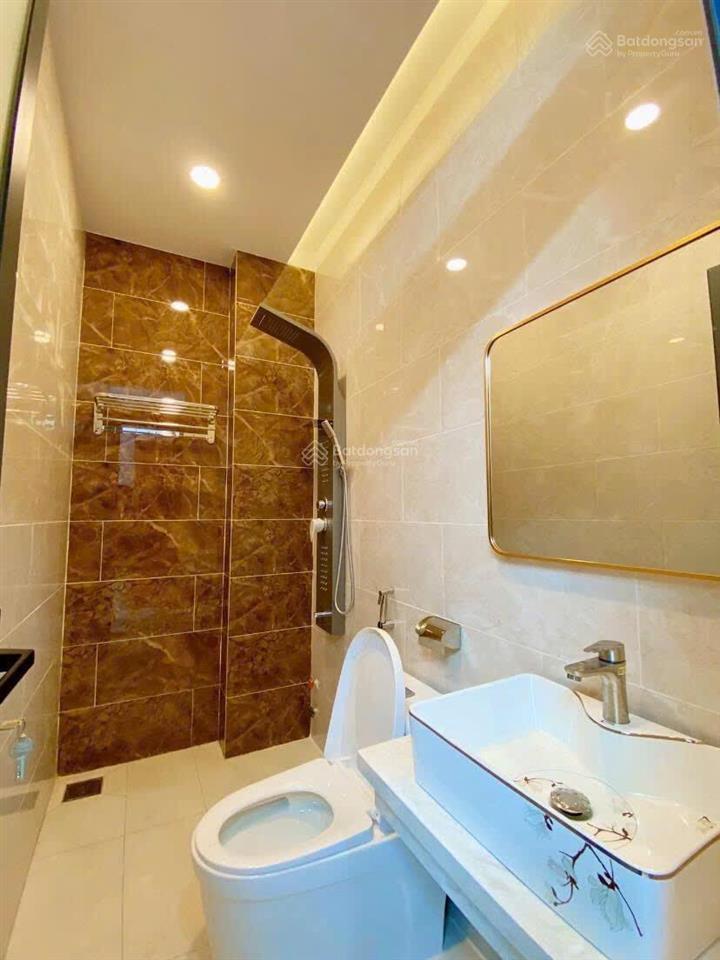 Nhà đẹp khu đồng bộ yên tĩnh và an ninh tuyệt đối