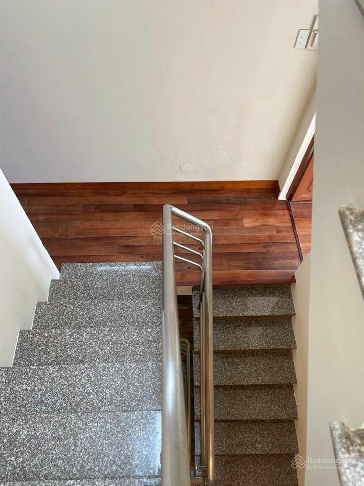Bán nhà 4 tầng  mặt tiền đường số  kế bên chợ phạm thế hiển q8  ngang 4 x 20m  nhỉnh 8 tỷ