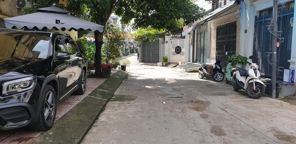 Khu vực hiếm nhà bán  bùi minh trực q8  ôtô đỗ cửa  nhà 4 tầng  ngang 4.5 x 11m  nhỉnh 9 tỷ