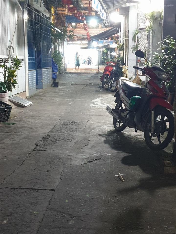 Bán nhà âu dương lân quận 8  ngang to 4,5m x 16m  hẻm xe hơi 6m  giá 7,x tỷ