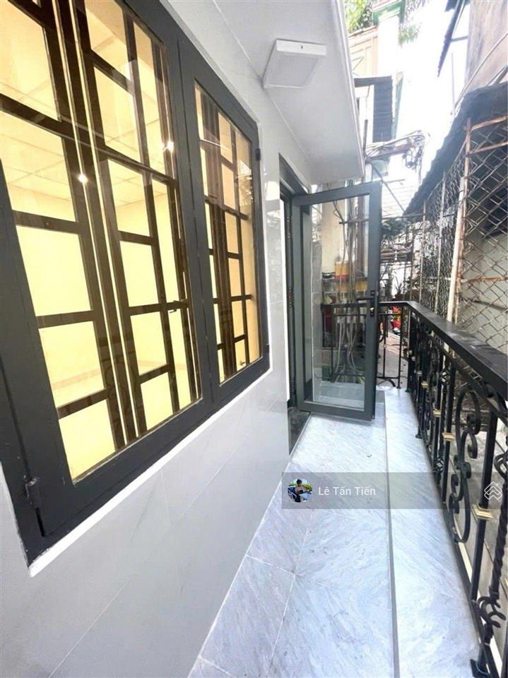 Nhà mới, nở hậu tài lôc, nguyễn thị tần q8, hẻm 4m, ngang 4 x 12m, nhỉnh 4 tỷ, sát chợ rạch ông.
