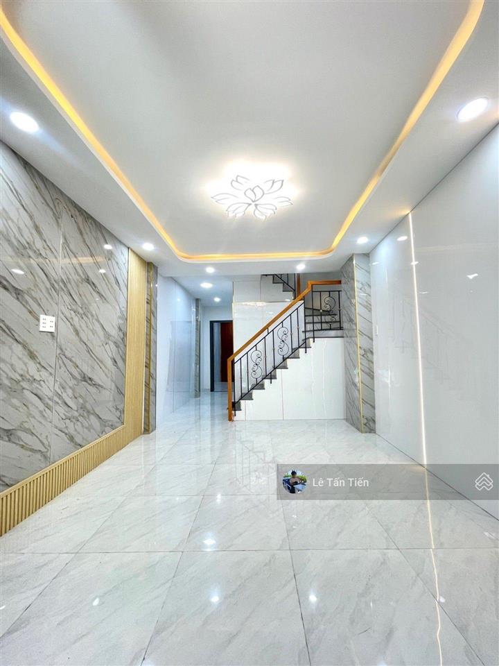 Nhà mới, nở hậu tài lôc, nguyễn thị tần q8, hẻm 4m, ngang 4 x 12m, nhỉnh 4 tỷ, sát chợ rạch ông.
