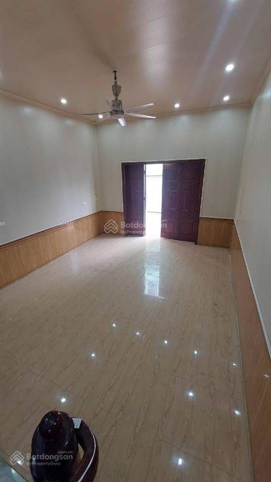 Bán  nhà  xã nội bài  đường thông ô tô  66m2  3,1 tỷ