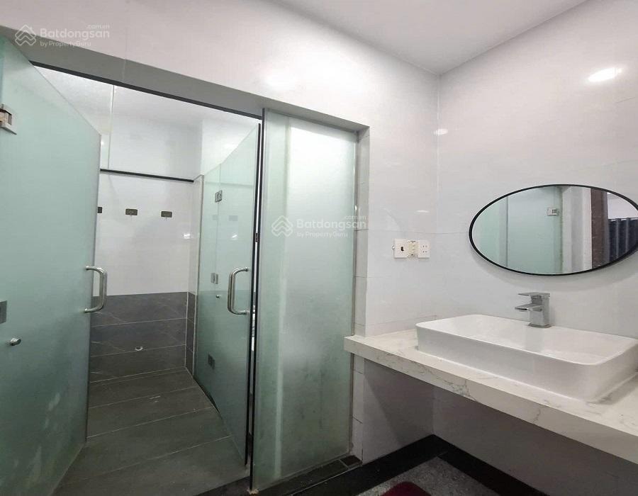 Bán nhà mặt tièn kinh doanh lê sát, tân quý, tân phú, 43m2, 4 tầng, ngang 5,3m