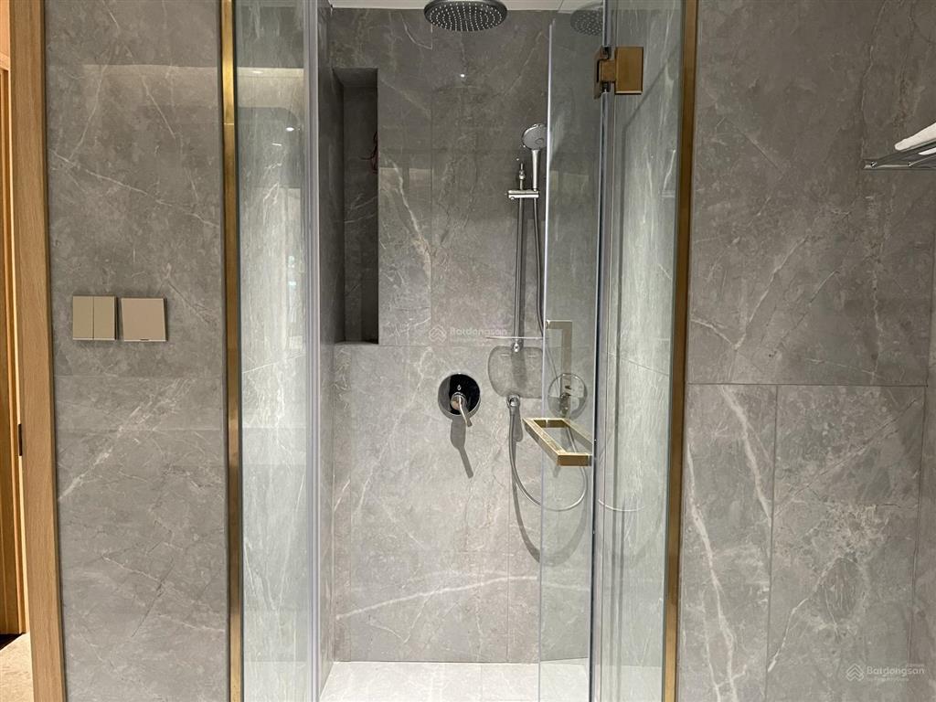 Cực hiếm  cần bán căn góc 2pn 77,6m², tầng 09 peninsula đà nẵng, view biển mỹ khê  gốc cđt