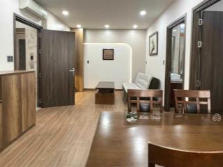 Căn hộ 2pn master rộng 70m2, có ban công lớn, full nội thất cao cấp  sang trọng. giá chỉ 15 triệu