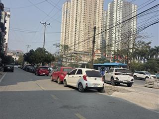 75m nhà dân xây  lai xá  chỉ 12.9 tỷ  ô tô vào nhà  tầng 1 kinh doanh  sát đường 32