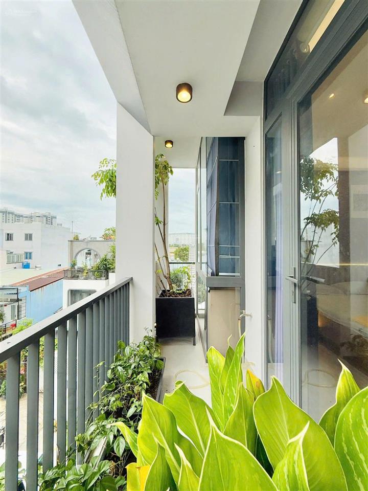 Vị trí đẹp tiện kinh doanh ngay nguyễn thức đường, 76m2, 5 tầng, 5 pn, đường nhựa 8m,kế bên quận 6