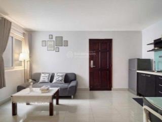 Cho thuê căn hộ 1pn đầy đủ tiện nghi toà nhà thang máy, bảo vệ, cửu long, p2 cách sân bay tsn 5p