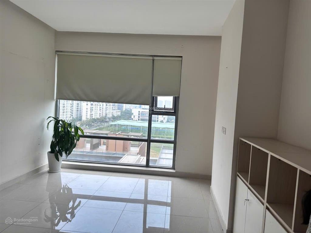 Cho thuê văn phòng golden king, 35 m2, 10 triệu phú mỹ hưng quận 7