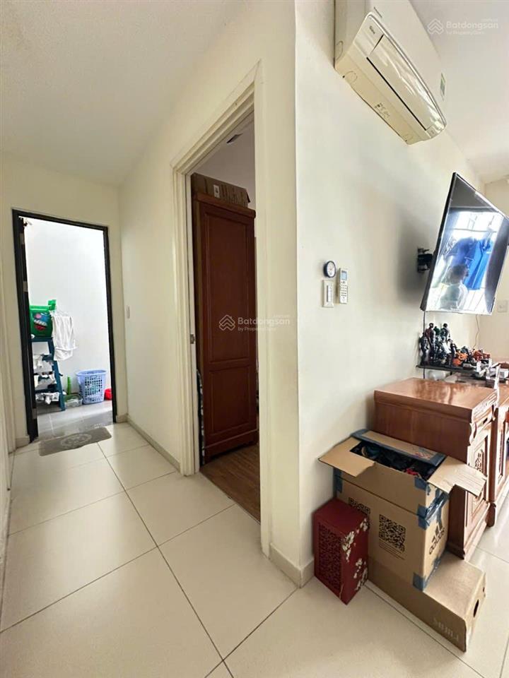 Bán chung cư mone 62 m2, giá 4,8 ty quận 7