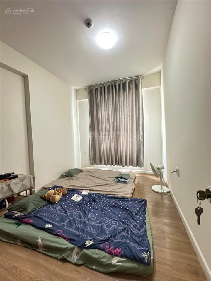 Bán chung cư mone 62 m2, giá 4,8 ty quận 7