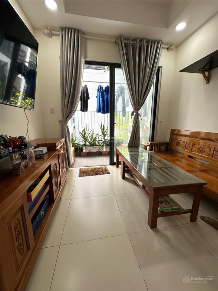 Bán chung cư mone 62 m2, giá 4,8 ty quận 7
