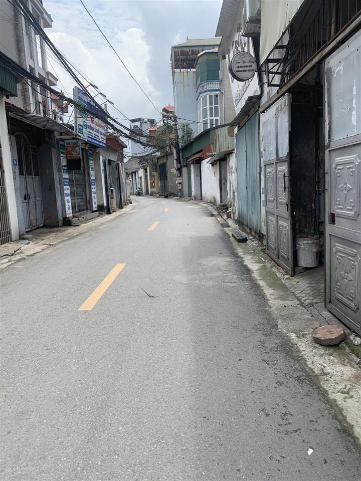 Ngõ oto tải vào đất ,diện tích đẹp để xây nhà gara oto và thang máy,không quy hoạch, đầu tư tốt