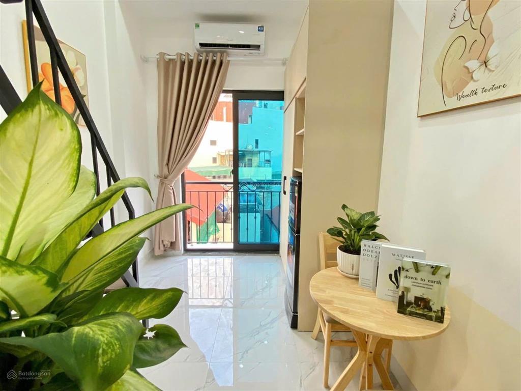 Có 102! tòa ccmm dòng tiền khu cầu diễn, lô góc, 2 thoáng, 55m*7t*10pnkk, dt 50tr tháng , nhỉnh 9ty