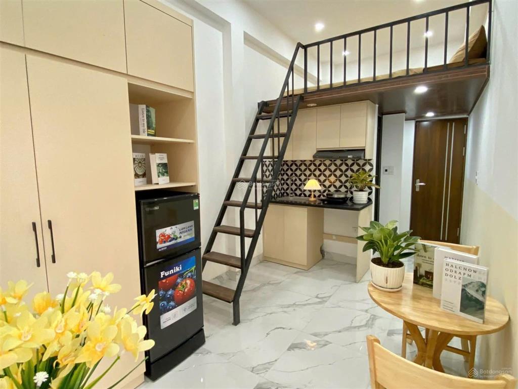 Có 102! tòa ccmm dòng tiền khu cầu diễn, lô góc, 2 thoáng, 55m*7t*10pnkk, dt 50tr tháng , nhỉnh 9ty