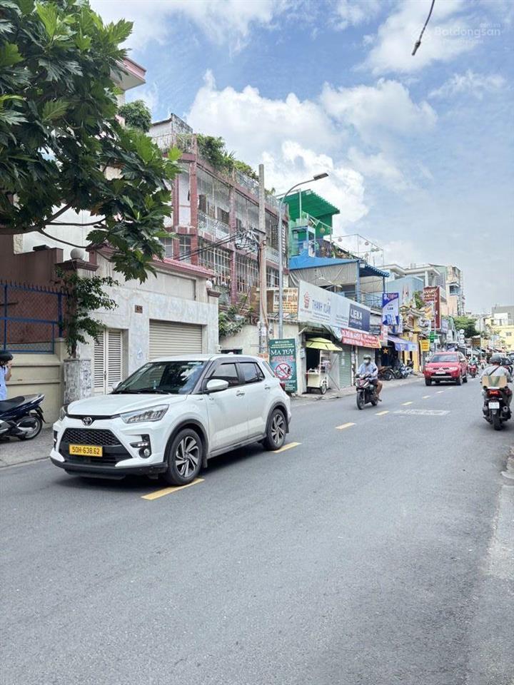 69m2,mặt tiền nguyễn văn đậu,ngang khủng,6,1m,shr,dòng tiền 33tr./t,