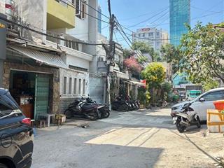 Hiếm, 46m2, sát mặt tiền, shr,tặng full nội thất,2 tầng lê quang định,p5, có phòng ở dưới trệt