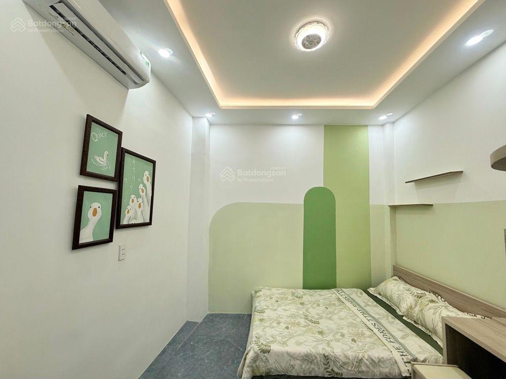 Hiếm, 46m2, sát mặt tiền, shr,tặng full nội thất,2 tầng lê quang định,p5, có phòng ở dưới trệt