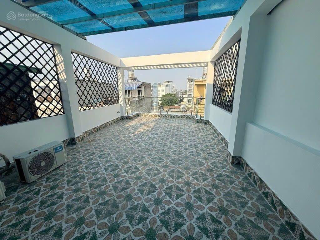 5 tầng btct,44m2 (4,4 x 10), ngộp bank,ô tô 7 chỗ đậu cửa,shr, nhỉnh 7t tl