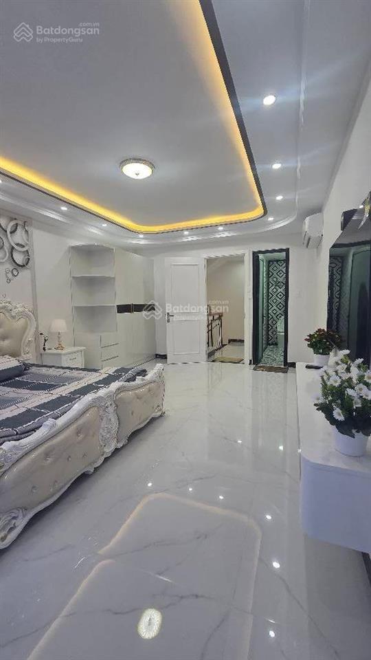 5 tầng btct,xe hơi đổ cửa,shr, vuông a4,tặng full nội thất, nhỉnh 8t tl