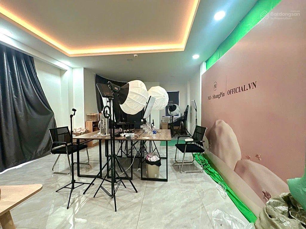 Biệt thự cityland,lô gốc,100m2, có tầng hầm,shr, pháp lý chuẩn,dòng tiền 45tr/tháng nhỉnh 26t tl