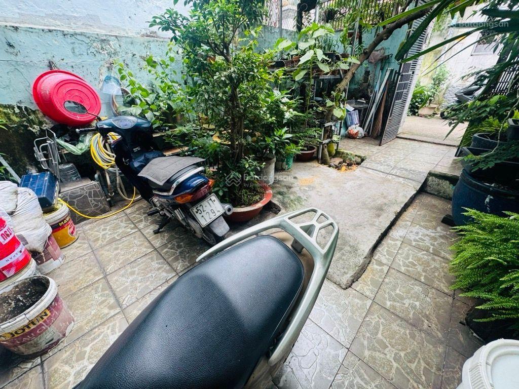 Hiếm, 76m2, vuông a4,shr,có sân vườn,ngay trung tâm bình thạnh,nhỉnh 7ttl