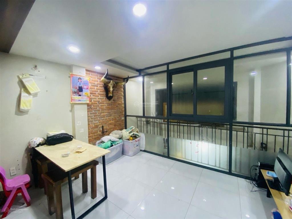 5 tầng, lô góc xe tải qua lại, trên ở dưới kinh doanh, shr, pháp lý chuẩn, nhỉnh 8t tl